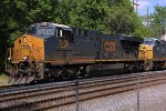 CSX 3138 leading M371